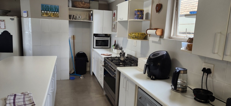 To Let 3 Bedroom Property for Rent in Kleinmond Western Cape